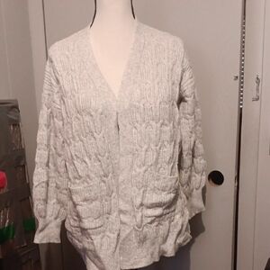 Time and Tru Light Gray Cable Knit Cardigan